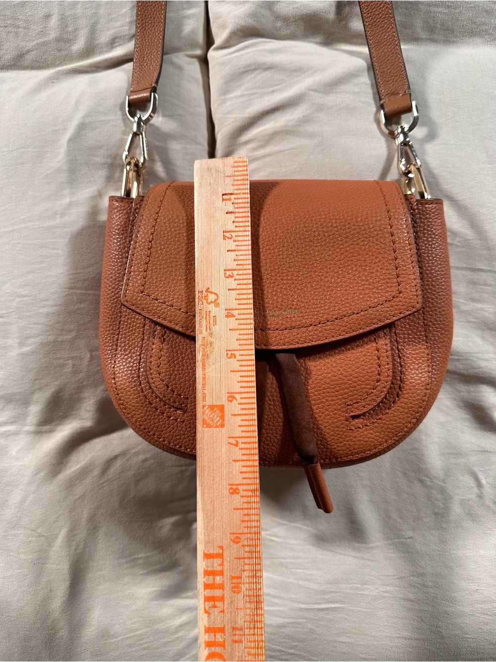 Marc Jacob’s Maverick Shoulder Bag Cognac Tan Leather Crossbody Coquette - Picture 4 of 16